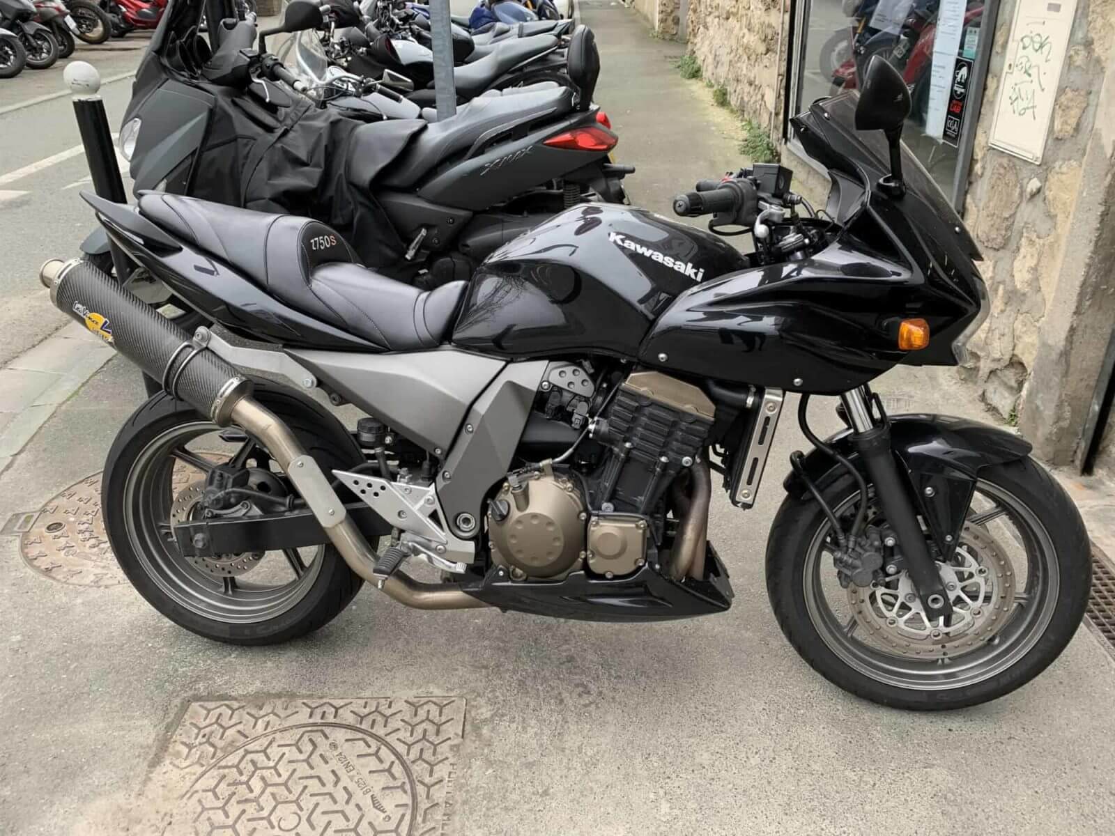 Vendu ! Kawasaki Z 750 – 2500€