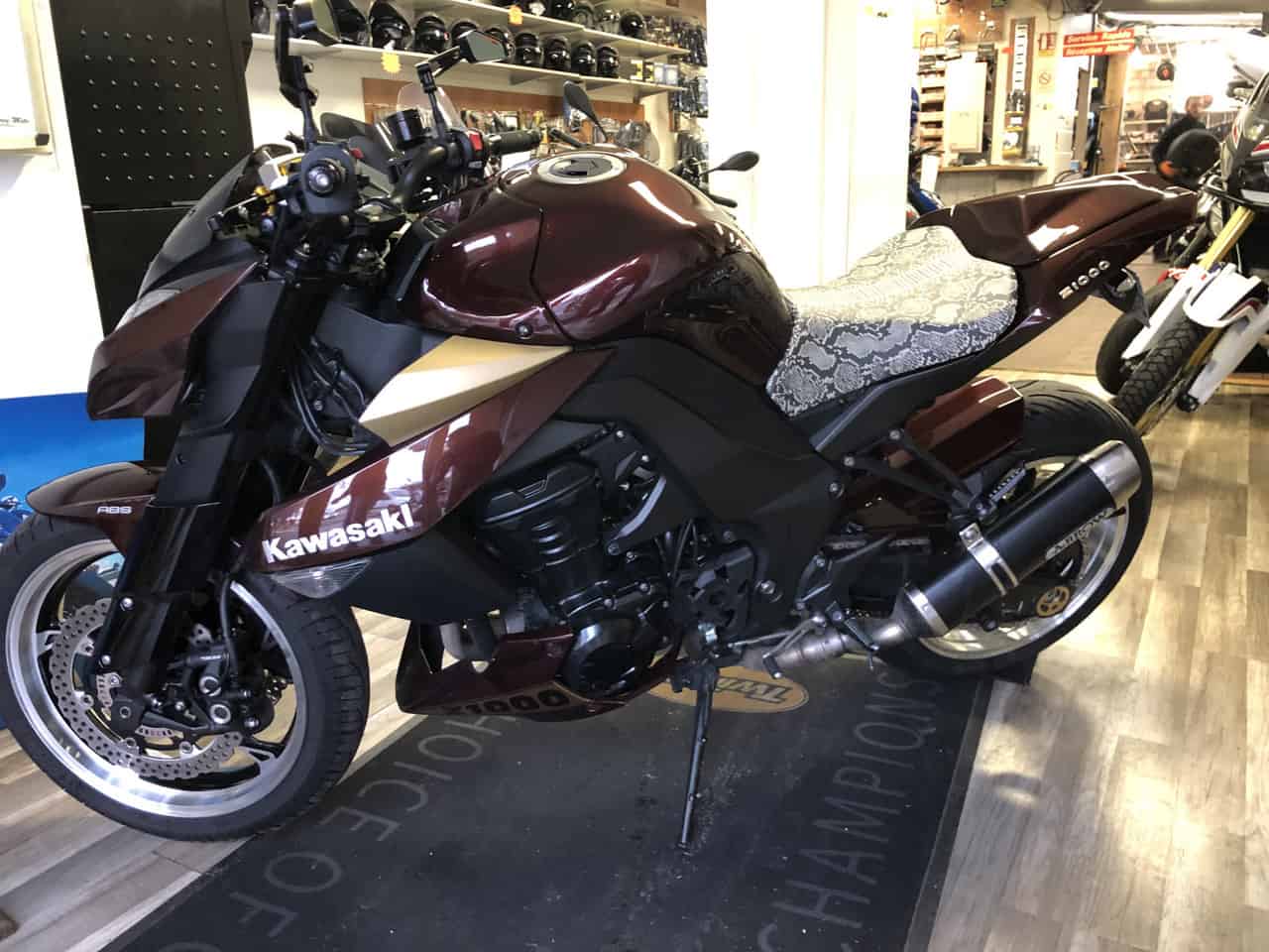 Vendu ! Kawasaki Z1000 – 6000€