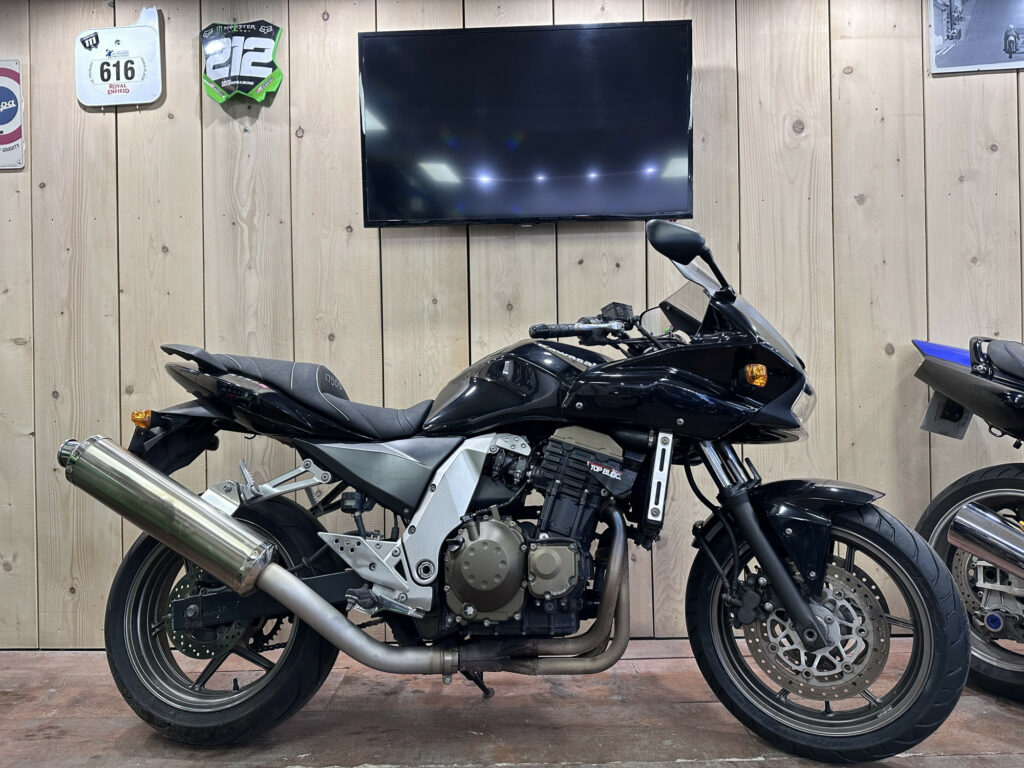 Vendu ! Kawasaki Z750 – 2990€