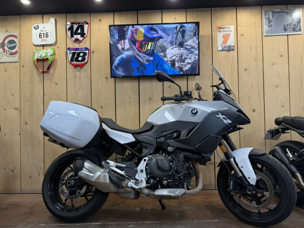 BMW F 900 XR – 8990€