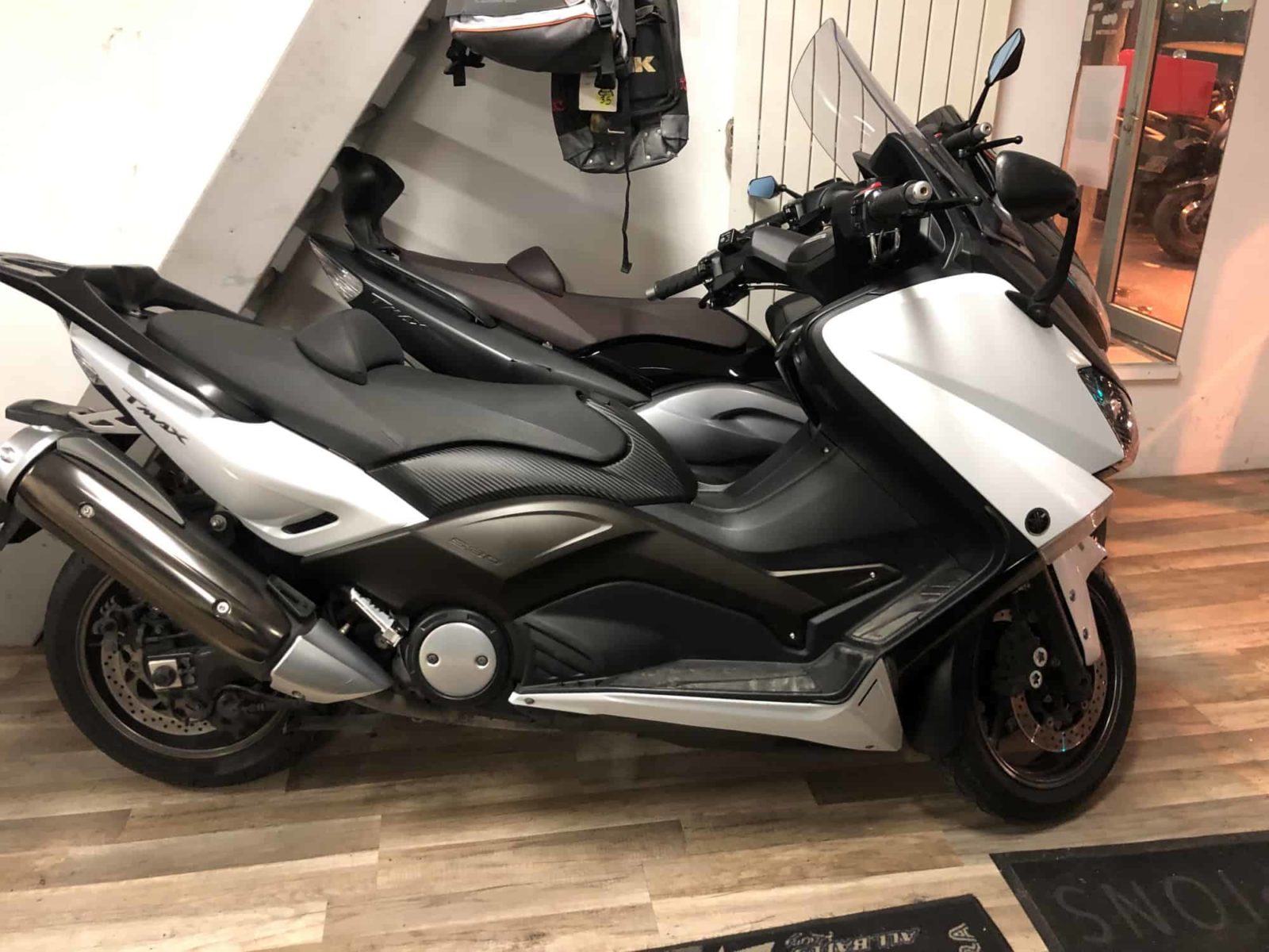 Vendu ! Yamaha TMAX 530 DX - 9190€ : à découvrir chez Chambourcy